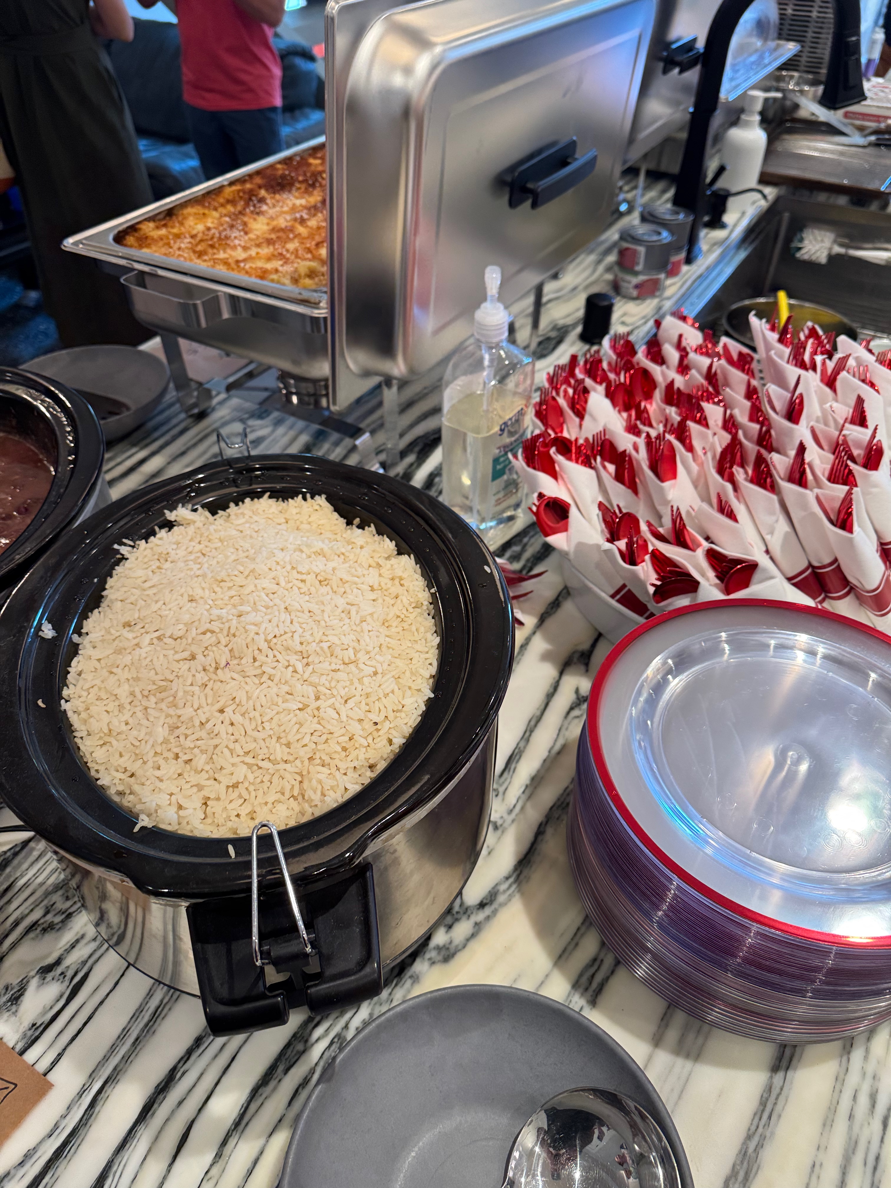 Private boil buffet spread